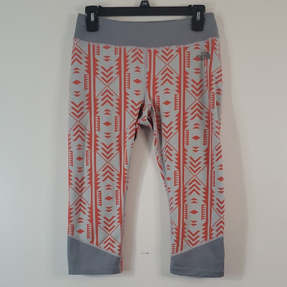 The North Face Pulse Capri Training Pants Size Med Flashdry Running Outdoors
